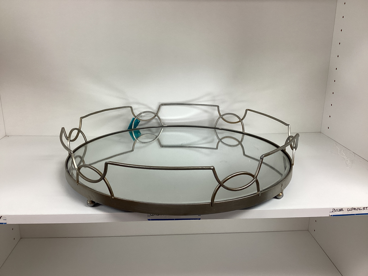 TRAY