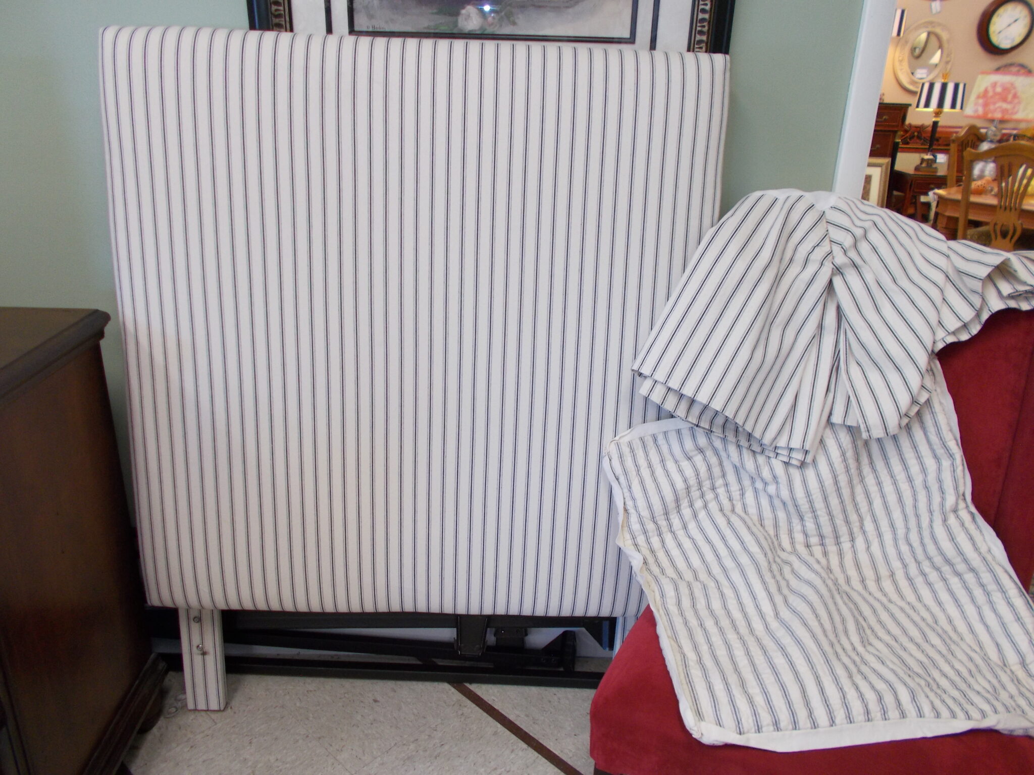 BALLARD DESIGNS Custom Twin Headboard 42 X 54 With Rails Includes 