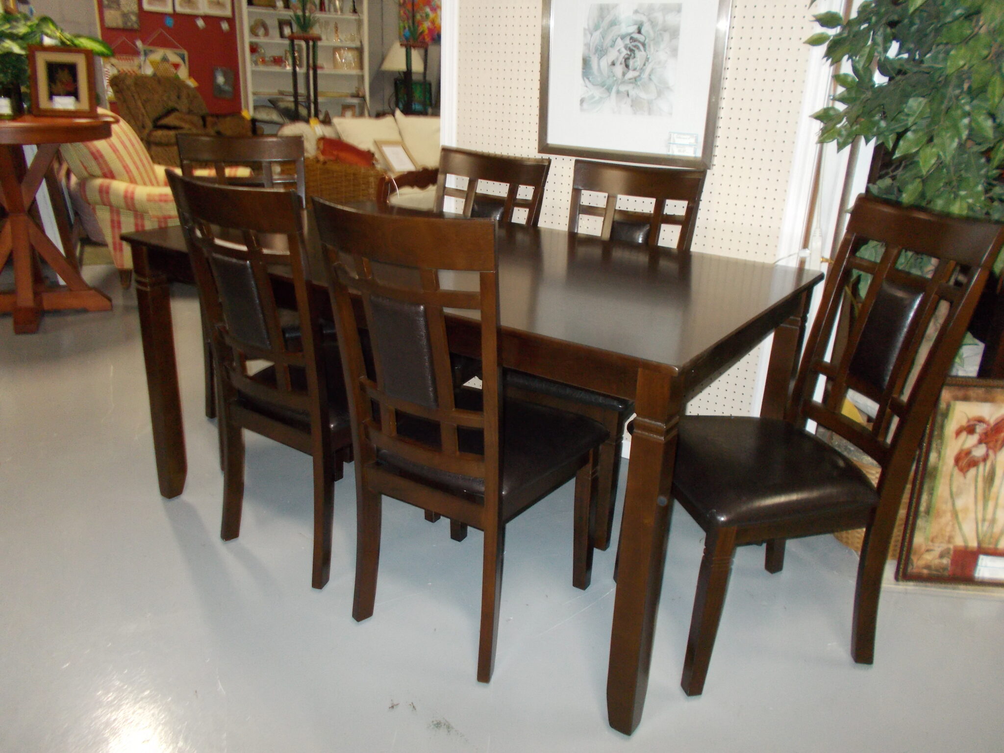 BRAND NEW Dark Stain Table 60" x 36" with (6) Chairs