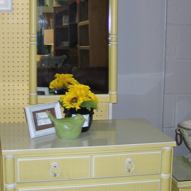 Vintage THOMASVILLE "Allegro" Yellow and White 3-Drawer Chest 30" x 18" x 30" with Mirror