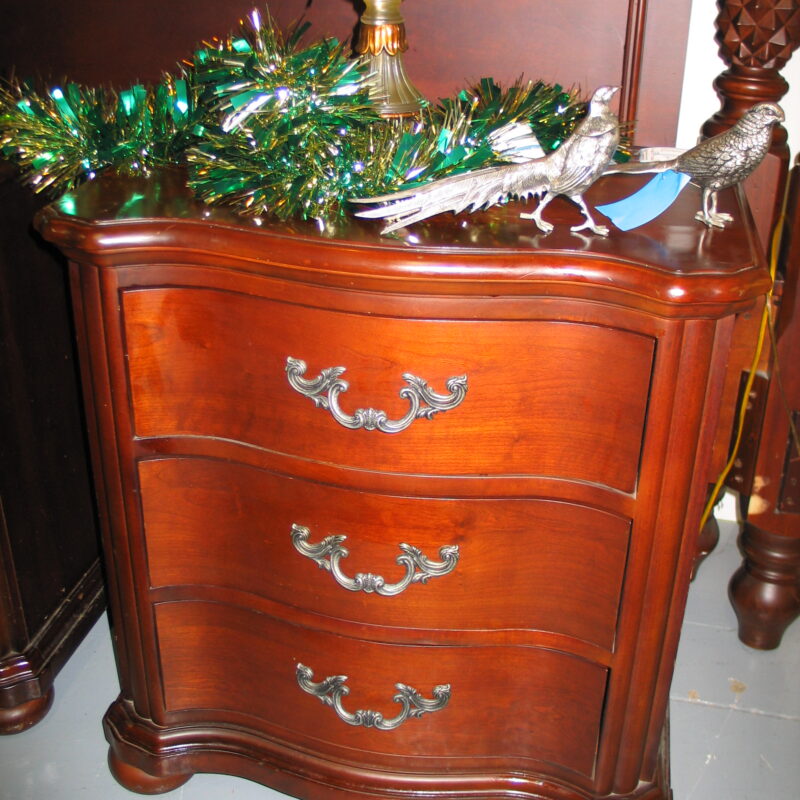 3-Drawer Carved Night Stand; 29" x 18" x 30" (1) Available