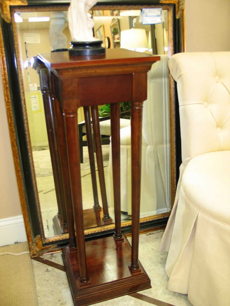 BOMBAY COMPANY Pedestal; 12