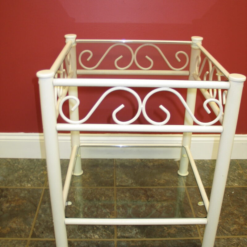 Outdoor/Indoor Metal and Glass End Table; 21" x 21" x 25"