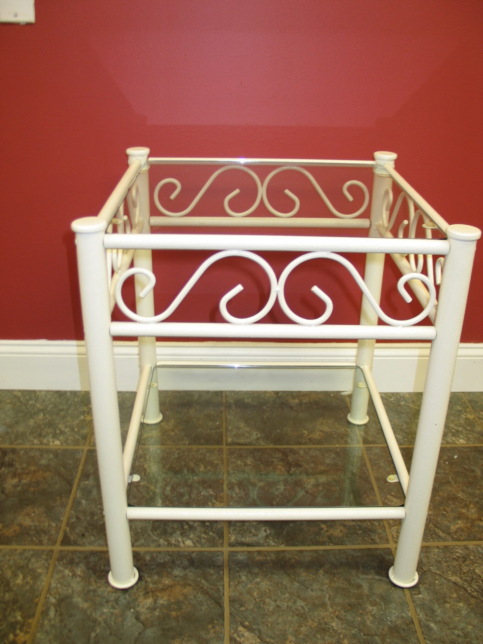 Outdoor/Indoor Metal and Glass End Table; 21" x 21" x 25"