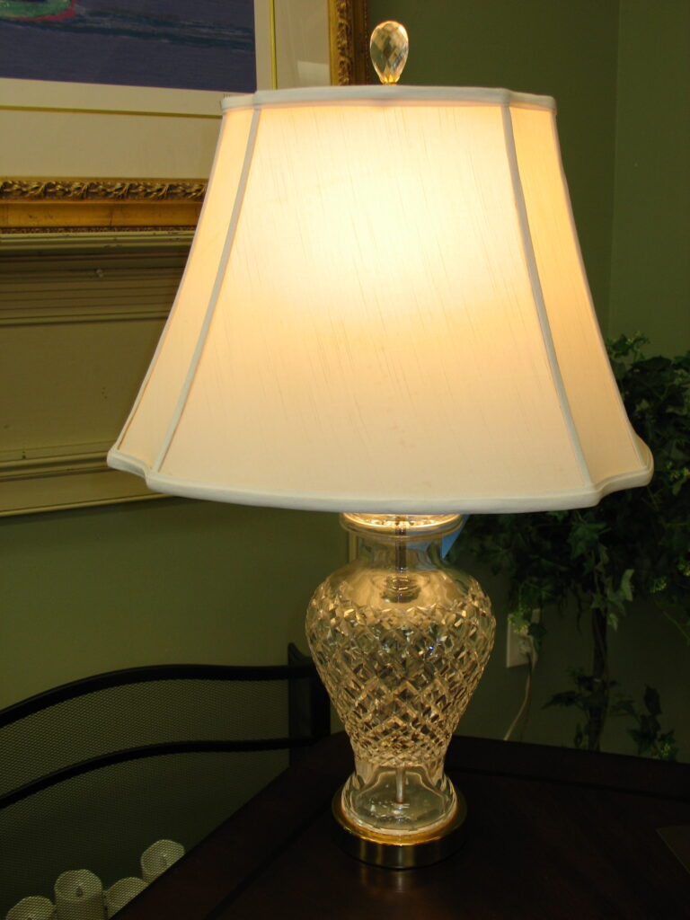 WATERFORD Crystal Lamp; 16