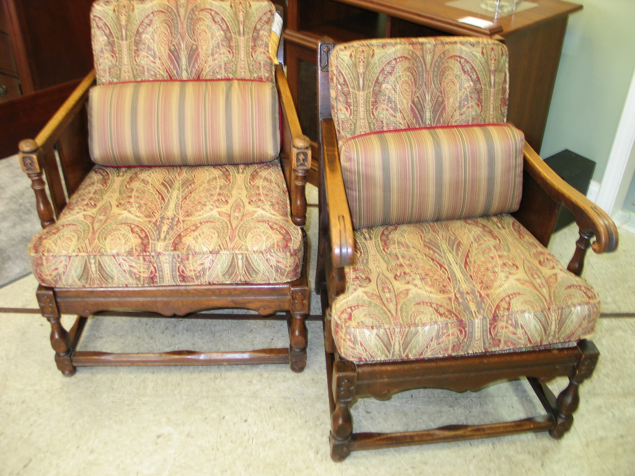 Set of (2) Antique His/Hers Mission Style William Morris Chairs; 27 x 27 x 30/24 x 25 x 30