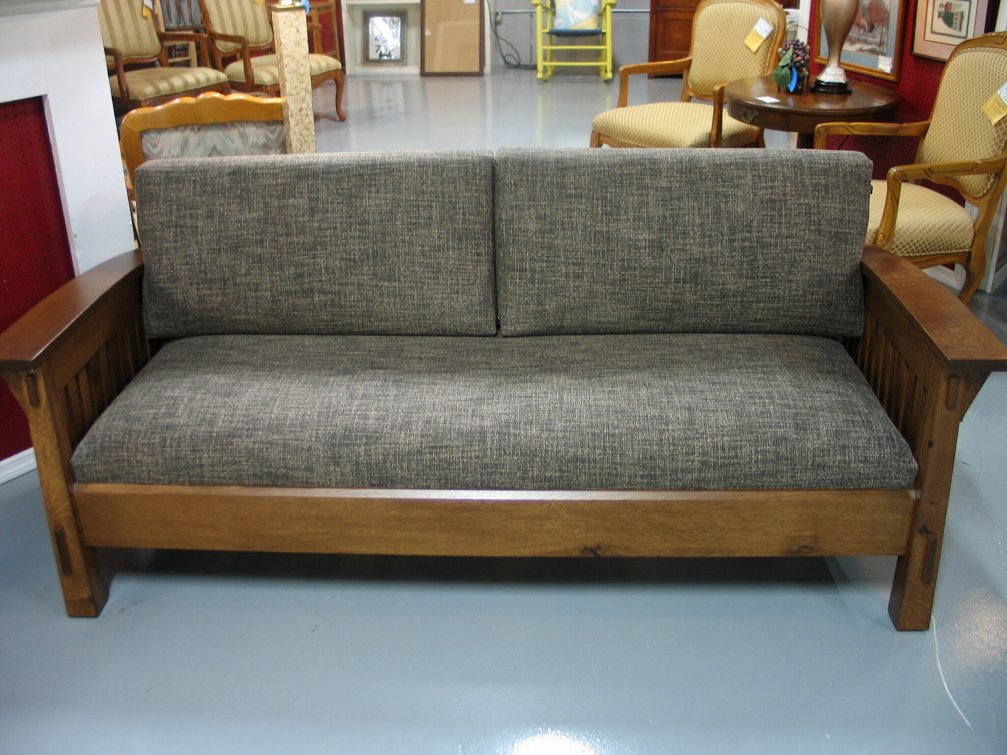 MILLER'S FURNITURE Amish Oak Mission Style Sofa; 78" x 35" x 30"