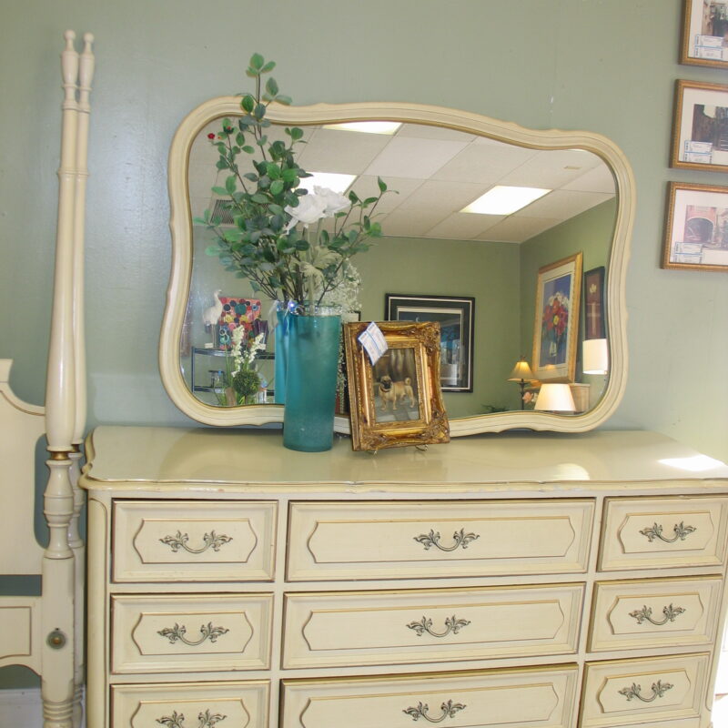 French Provincial 9-Drawer Dresser; 60" x 19" x 33" with Mirror; 45" x 32"