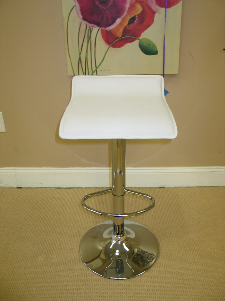 Adjustable Height Bar Stool; 15