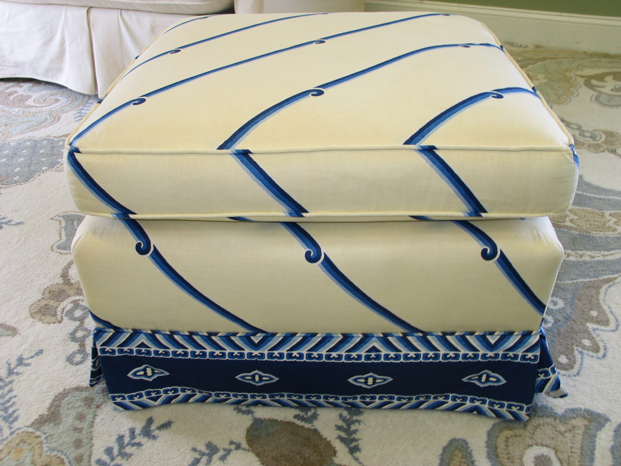 ETHAN ALLEN Yellow and Blue Ottoman; 26" x 26" x 18"  (2) Available